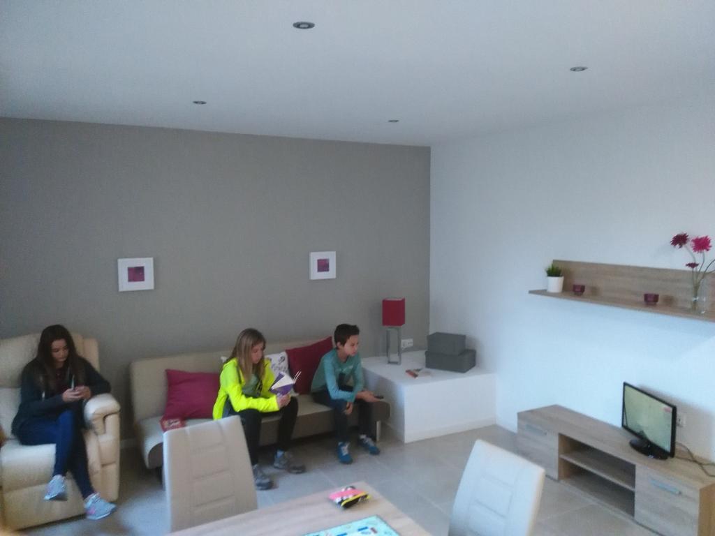 Cal Jordi, Fulleda Apartment Luaran gambar